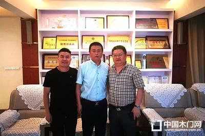 北京雅林士博建筑工程有限责任公司战略资源部封总到重庆星星集团考察